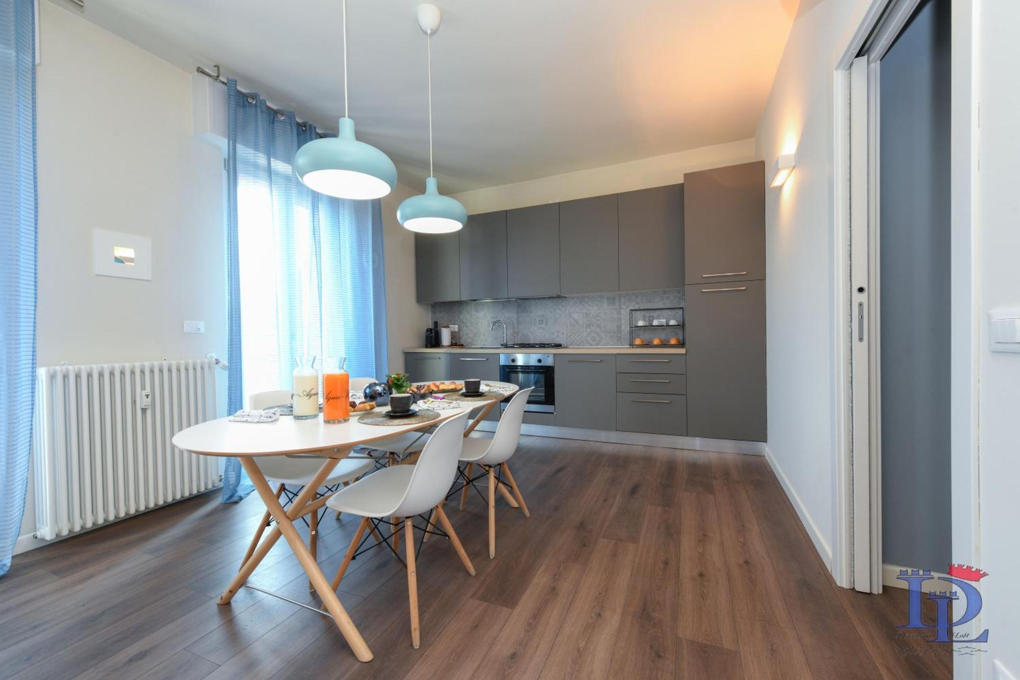 Desenzanoloft Official Partner Marriott Homes & Villas - Jack'S Penthouse Дезенцано-дель-Гарда Экстерьер фото
