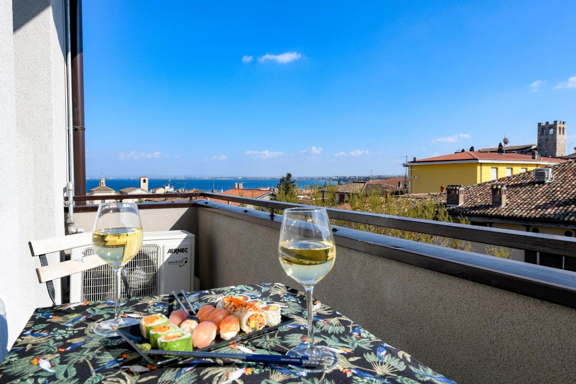 Desenzanoloft Official Partner Marriott Homes & Villas - Jack'S Penthouse Дезенцано-дель-Гарда Экстерьер фото